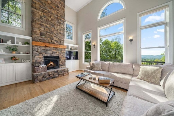 Bright and Airy Great Room