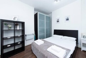 1 Schlafzimmer, Bügeleisen/Bügelbrett, WLAN, Bettwäsche