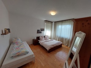 2 habitaciones, wifi y ropa de cama 