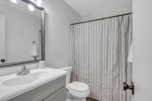Shower, soap, shampoo, toilet paper