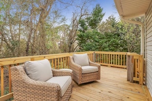 Terrace/patio - The Hideout at CB Sum (Carolina Beach)