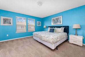 5 bedrooms, iron/ironing board, WiFi, bed sheets - Family villa w/ private pool near Disney (Kissimmee)