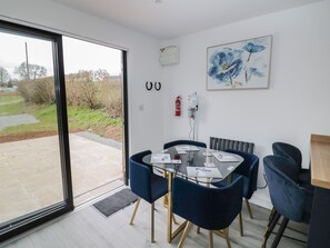 Dining - Goldthorne Lodge (Kidderminster)