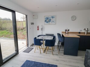 Dining - Goldthorne Lodge (Kidderminster)