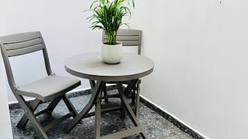 Apartamento City | Terraza o patio