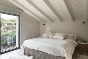 4 bedrooms, iron/ironing board, WiFi, bed sheets - Libélula El Vergel de Chilla (Candeleda)