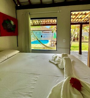 Standard Suite, Pool View | Free WiFi, bed sheets - Pousada Tropicália (Porto Seguro)