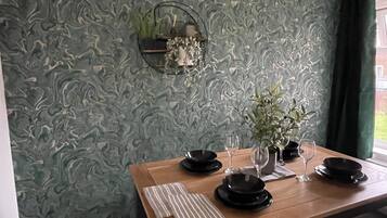 House | Dining