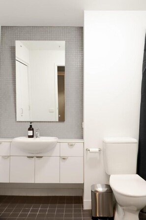 Hair dryer, towels