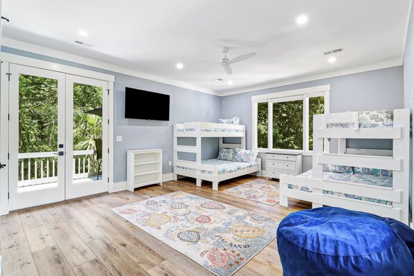 5 Schlafzimmer, Bügeleisen/Bügelbrett, kostenloses WLAN, Bettwäsche