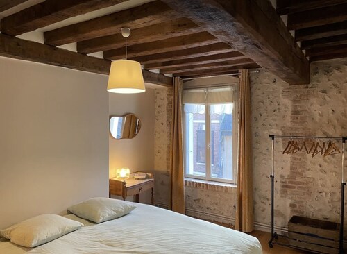 Gîte St Clotilde, Les Andelys, 8 pers, hyper-centre, 15mn A13, 1H00 de Paris 