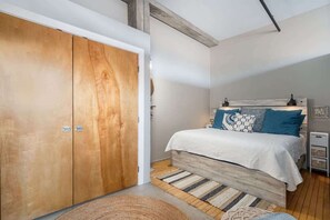 1 dormitori, planxa i posts de planxar, wifi gratuïta i roba de llit 