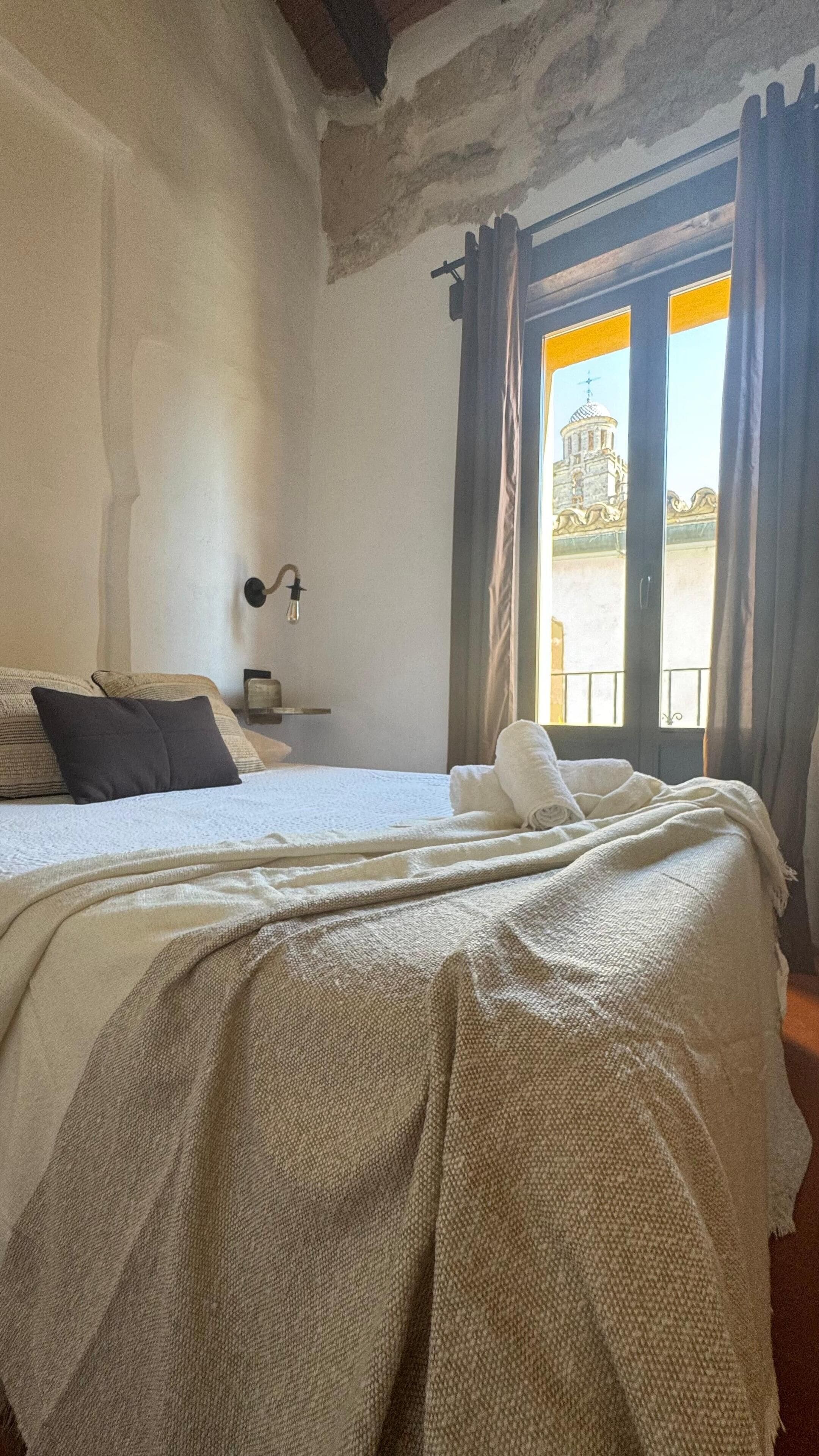 Wi-Fi gratuit, draps fournis