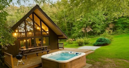 Luxury Ski In-Out ● Mountain Creek ● Hot Tub ● Golf