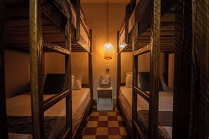 家庭房 | 高档床上用品、免费 WiFi、床单