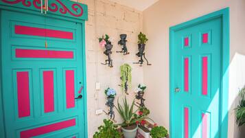 EntrĂ©e de lâhĂ©bergement