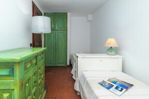 2 bedrooms, WiFi, bed sheets - Trilocale Superior Cala Reale 505 Orata (Golfo Aranci)