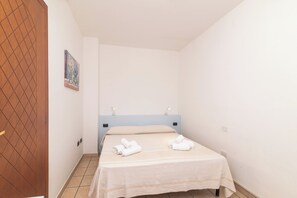 1 bedroom, free WiFi, bed sheets - Bilocale Golfo Aranci Aironi (Golfo Aranci)