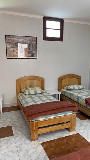 Standard Shared Dormitory, 5 Bedrooms