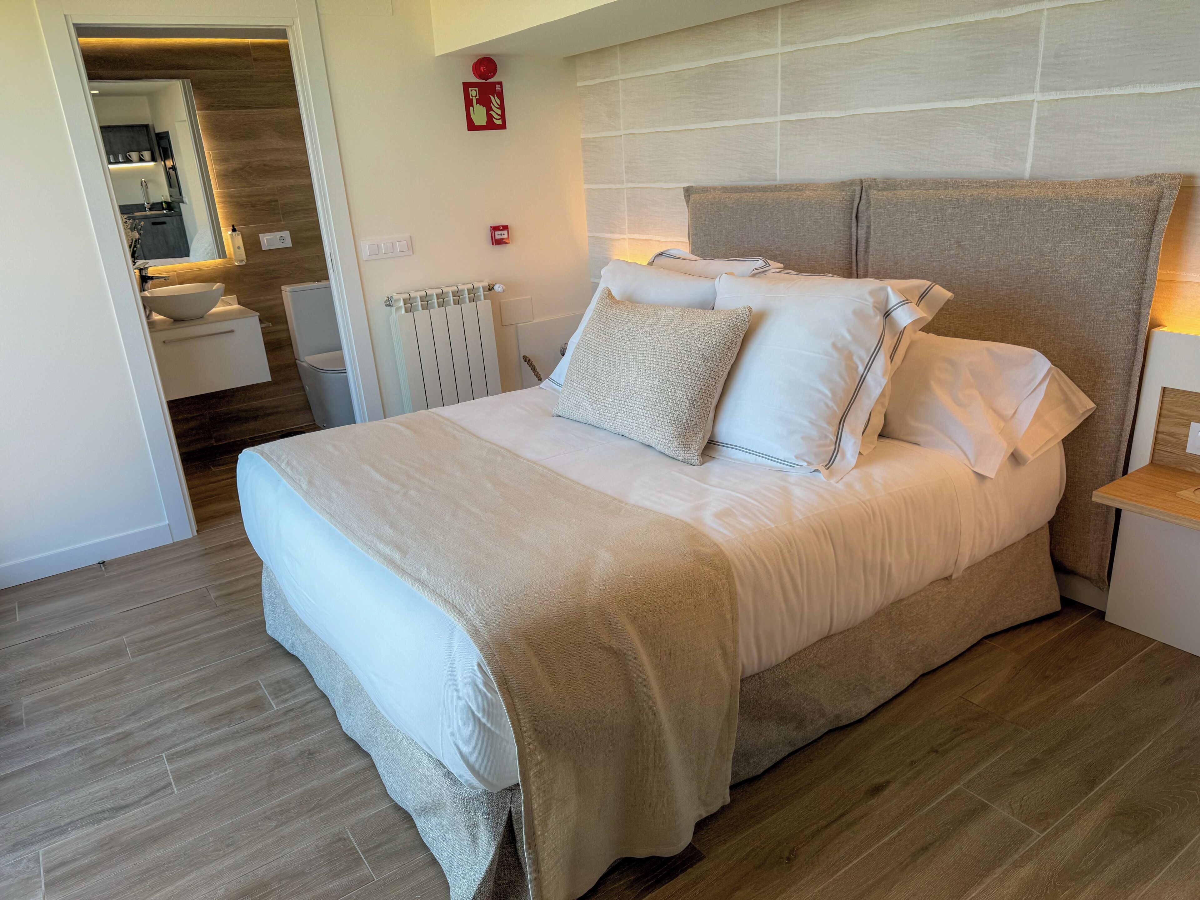 Cabaña Confort, 1 cama de matrimonio | Sábanas de algodón egipcio y ropa de cama de alta calidad