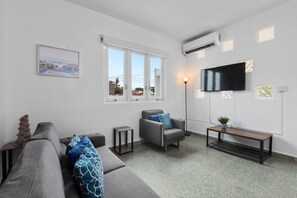 Apartment | 3 bedrooms, Internet - Otium Rentals Beachfront Rental for Families (San Juan)