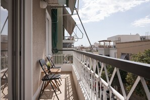 Exterior - Athenian Hillside Residence (Athens)