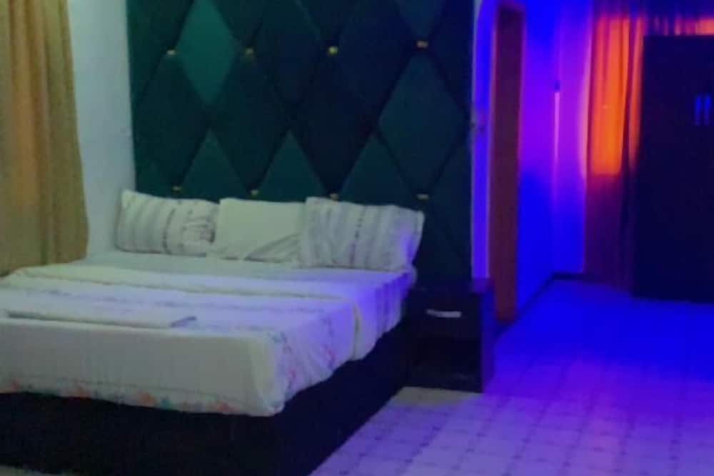 Blue Moon Hotel Victoria Island