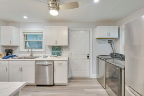 Interior - Near Boardwalk + Breweries: Emerald Coast Getaway! (Fort Walton Beach)