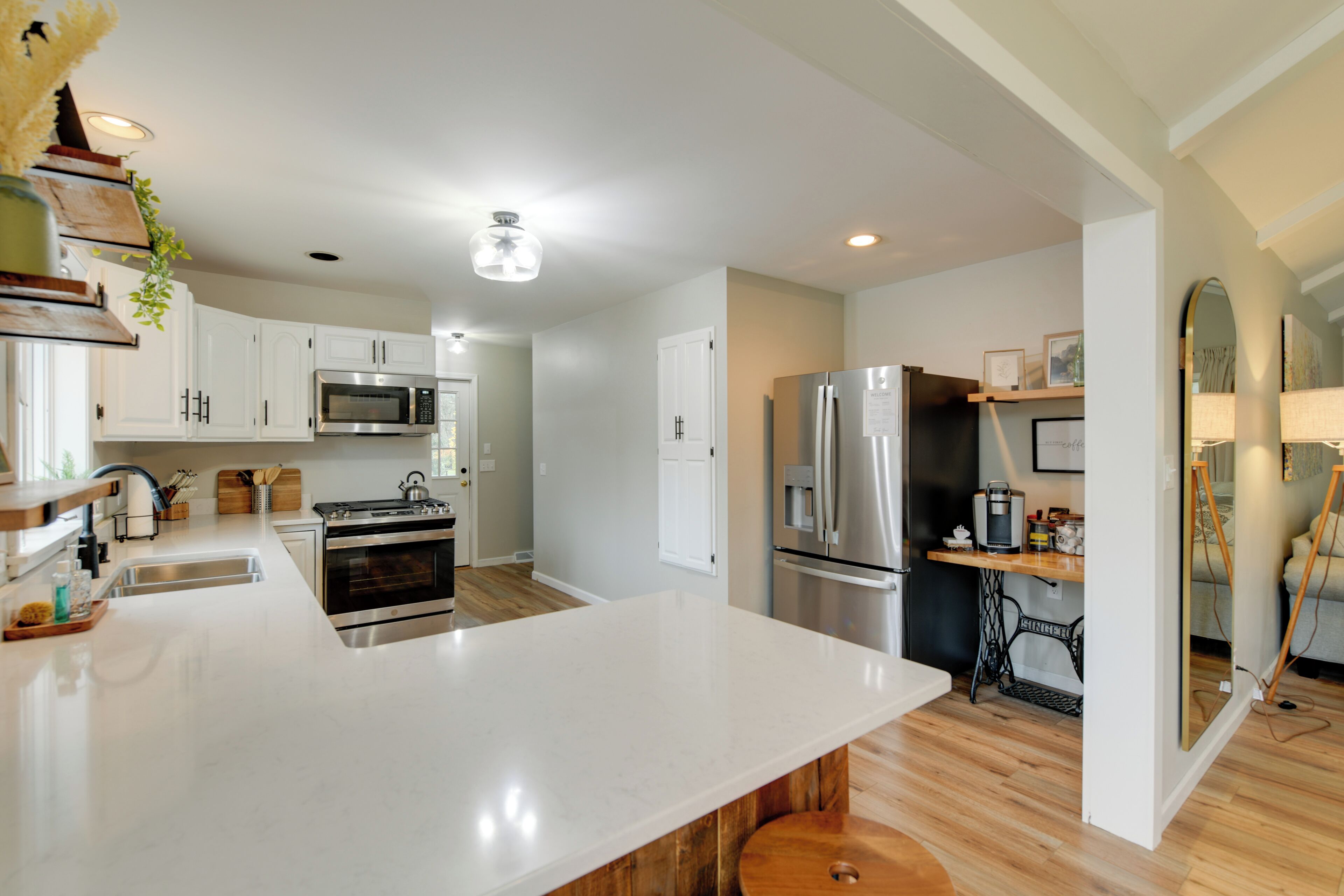 House (4 Bedrooms) | Interior