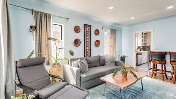 Nhà (2 Bedrooms) | Nội thất