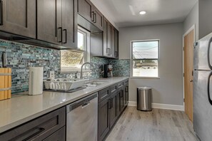 Casa (2 Bedrooms) | Interior