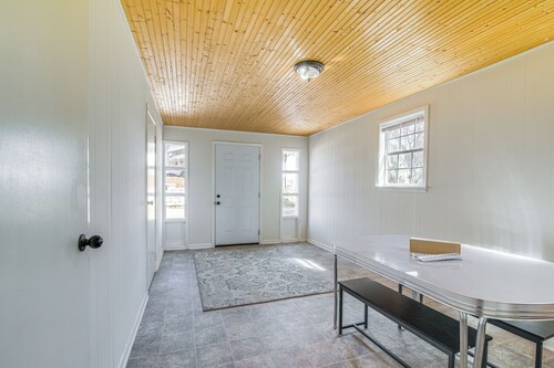 Oxford Getaway: Walk to Oxford Square!