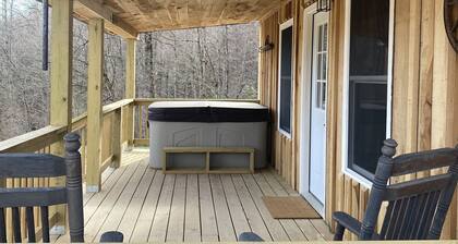 Mountain Meadow Cabin with hot tub, beautiful view, WiFi!, secluded and peaceful