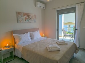 1 chambre, fer et planche à repasser, Wi-Fi gratuit, draps fournis
