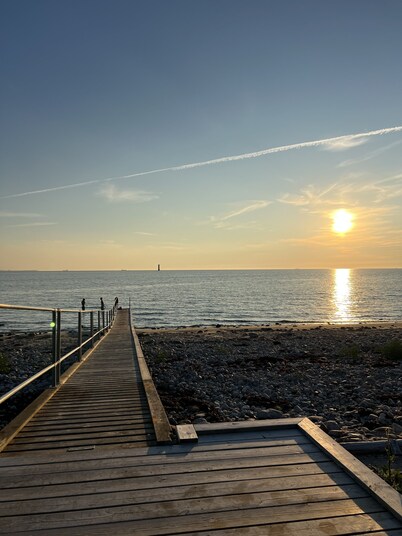 Unikt Boende Mitt i Gamla Viken, 150 Kvm, 3 Sovrum, 6 Sängplatser, Trädgård