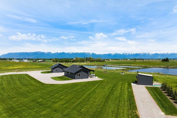 Exterior - Family Friendly Cabins w/ Mountain & Wildlife View (Kalispell)