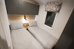 小屋 | 3 多间卧室、免费 WiFi、床单