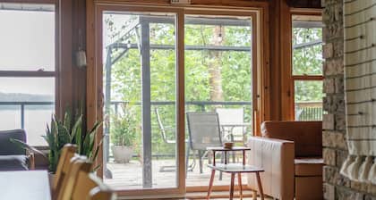 Panoramic Views of Miller Lake - The Lookout perched on the waters edge.