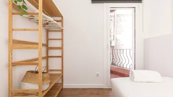 3 chambres, espace de travail pour ordinateur portable, Wi-Fi gratuit