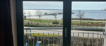 Apartment near the beach in the city center 