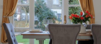 3 bed House Camberwell With Private Garden