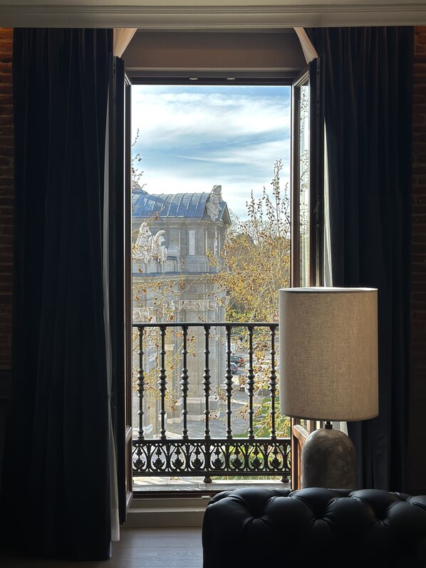 Street view - Casa Faraona Luxury Residences (Madrid)