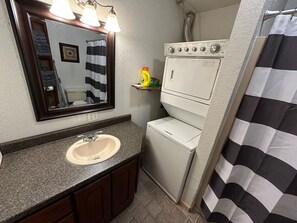 Haartrockner, Handtücher