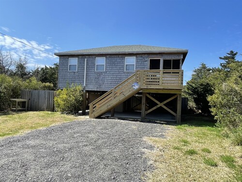 Sunfish Cove is a cute and quaint cottage perfect for a small family or a couple.