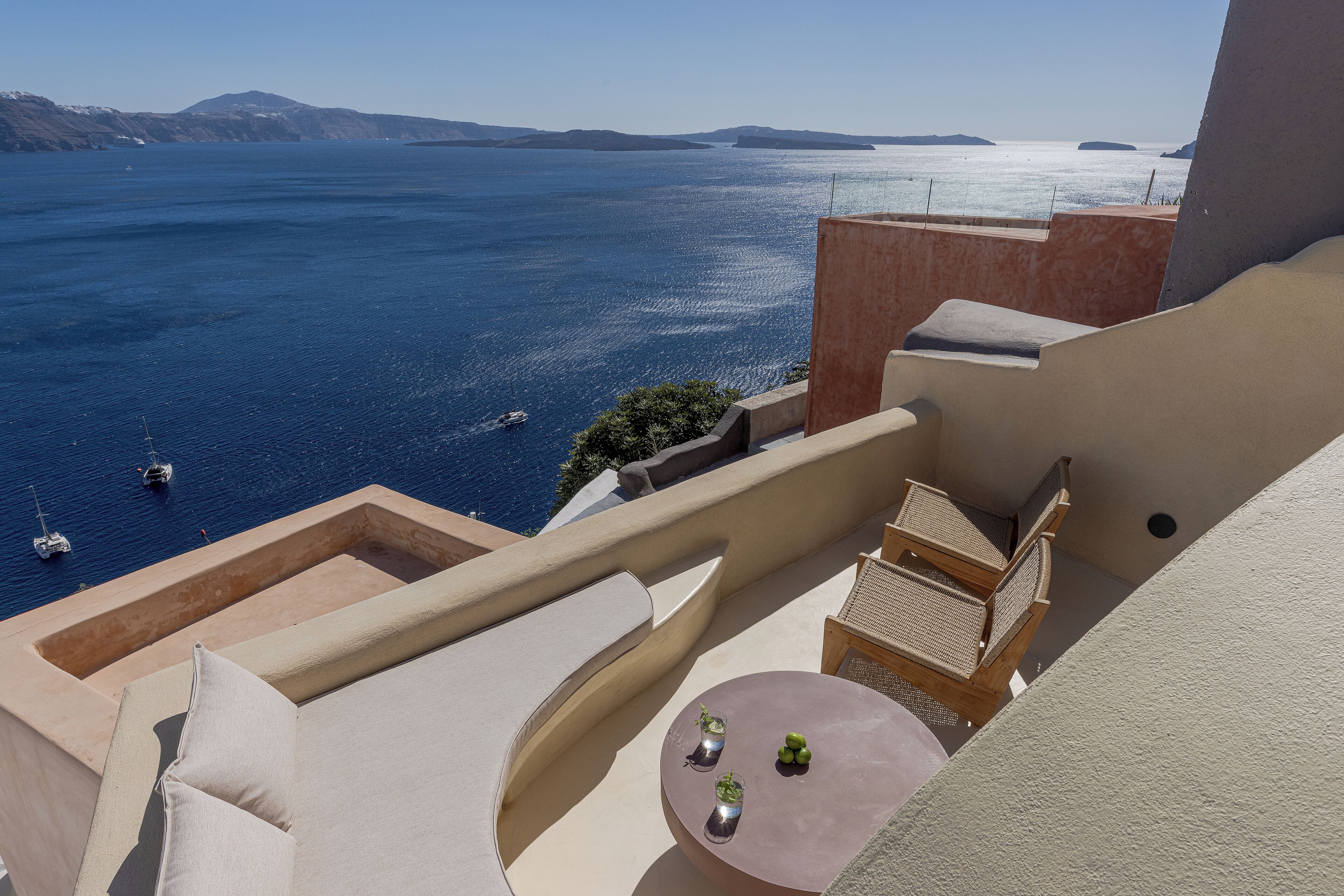 Luxury House, 1 Bedroom, Hot Tub, Ocean View | Teres/patio