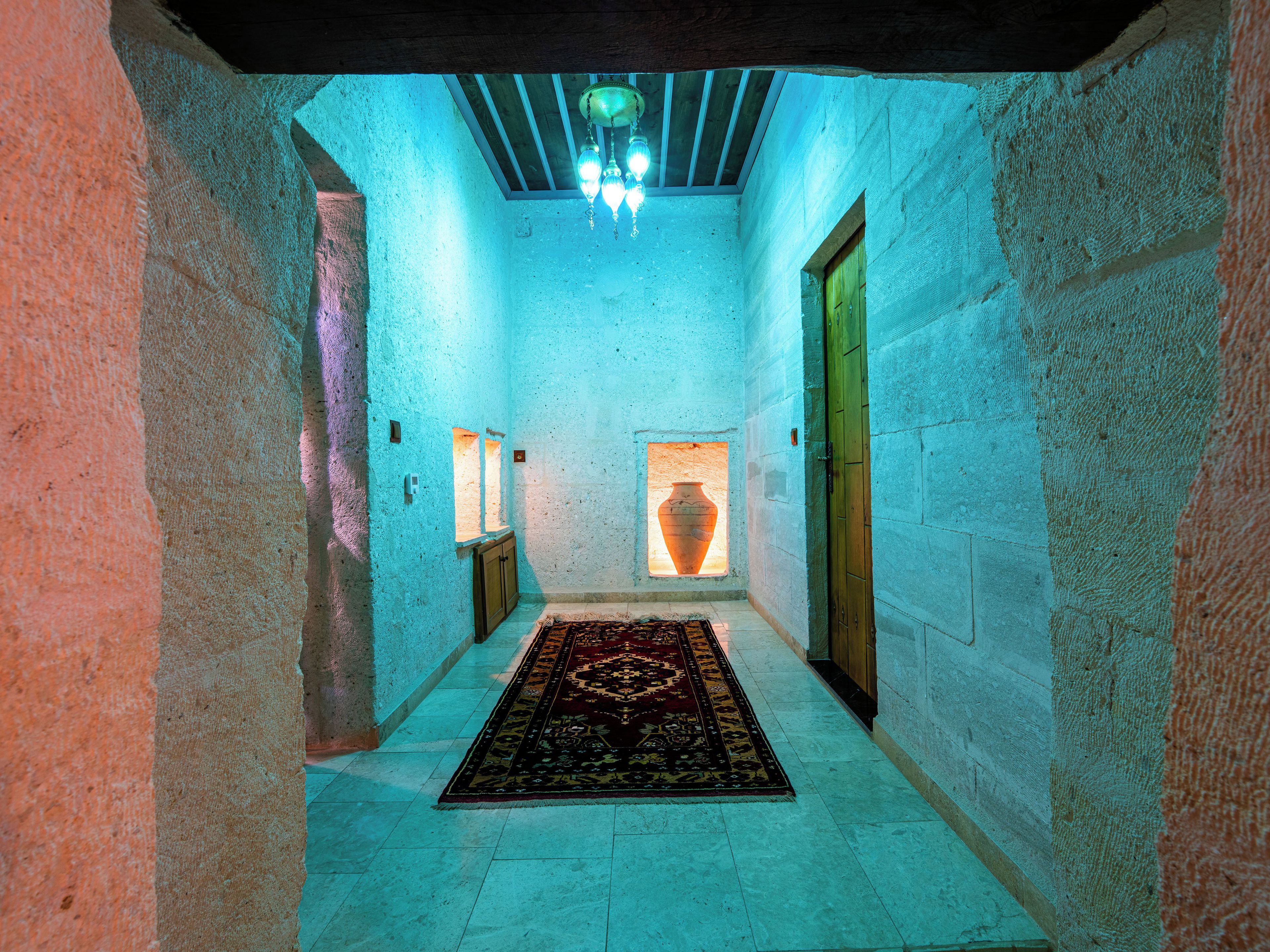 Photo - Ares Cave Suites