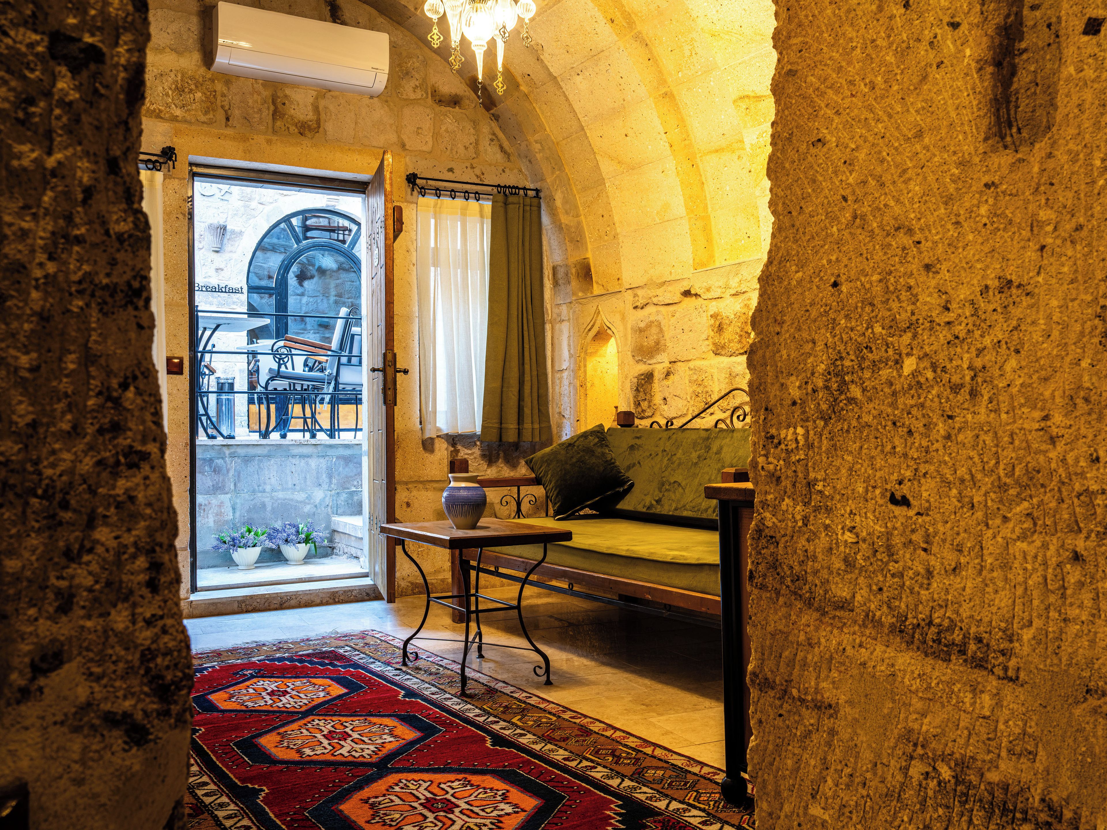 Photo - Ares Cave Suites