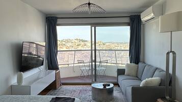 1 chambre, fer et planche Ă  repasser, Wi-Fi, draps fournis