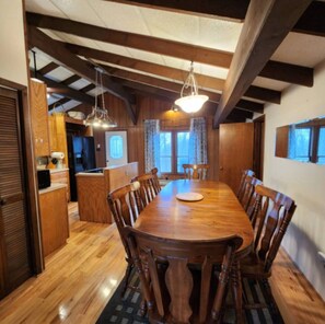 تناول الطعام