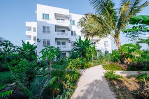 Front of property - Ocean View 2 bed apartment (Kombeni)